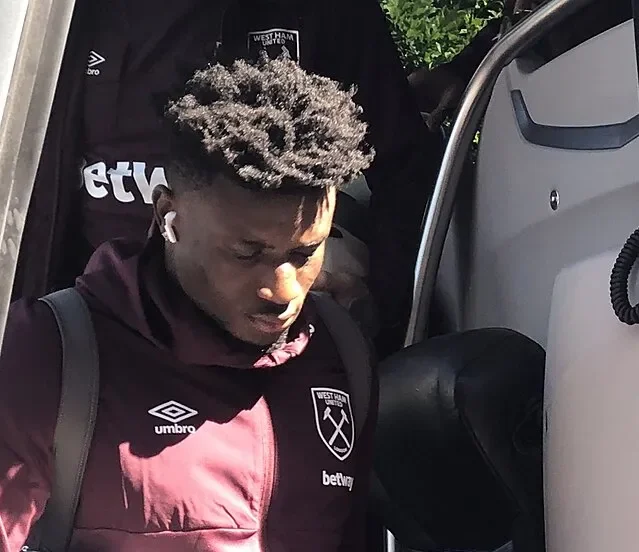 Who Is the Face of Ghana Football – Mohammed Kudus arriving with West Ham United, representing the modern generation of Black Stars talent.