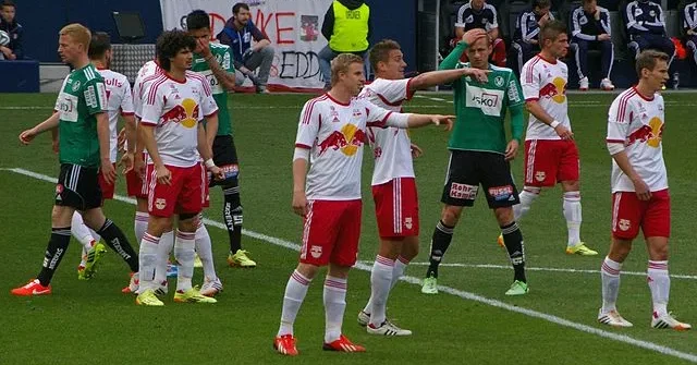 footballcommunication analytics