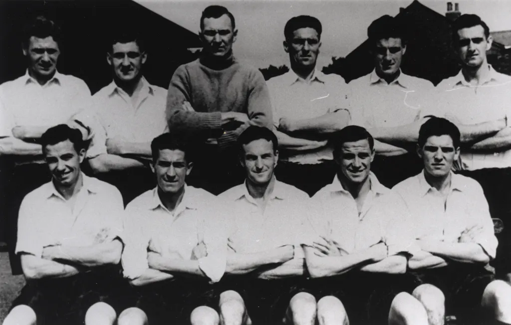 what is a cap in football? team photo